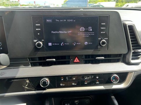 Used 2023 Kia Sportage LX image 17