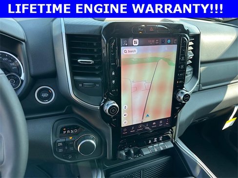 New 2026 RAM 1500 4x4 Crew Cab image 23