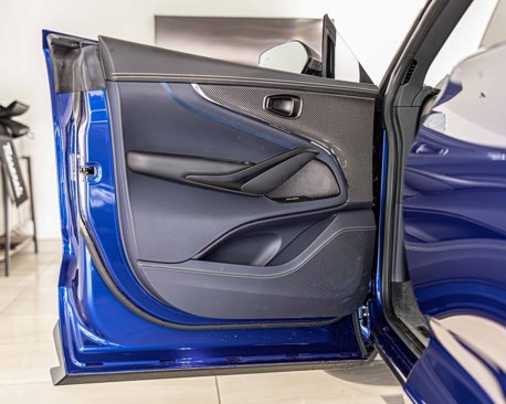Used 2025 Aston Martin DBX 707 image 35
