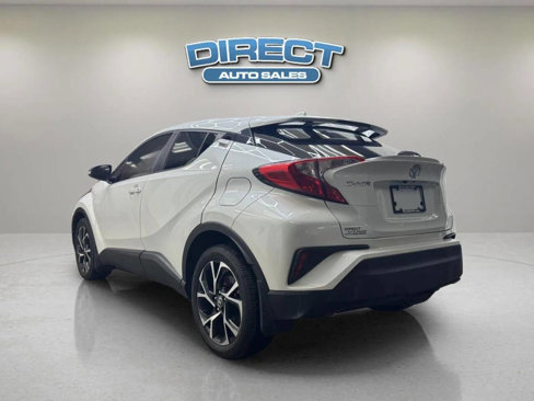 Used 2021 Toyota C-HR LE image 4