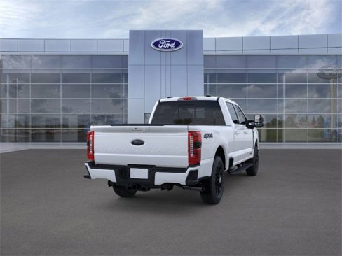 New 2025 Ford F250 4x4 Crew Cab Super Duty image 8