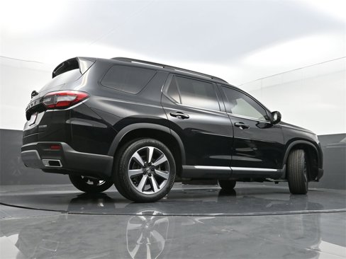 Used 2024 Honda Pilot Touring image 34