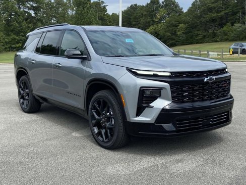 New 2026 Chevrolet Traverse RS w/ LPO, Floor Liner Package image 5