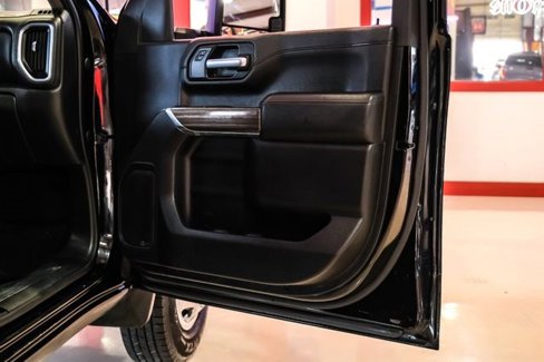 Used 2023 Chevrolet Silverado 3500 LT image 39