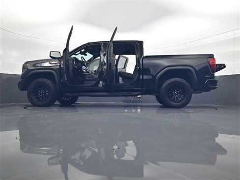 Used 2023 GMC Sierra 1500 AT4X image 34