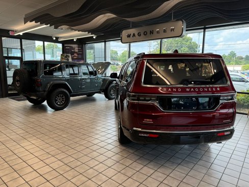 New 2026 Jeep Compass Trailhawk image 8