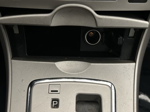 Used 2013 Toyota Corolla LE image 27