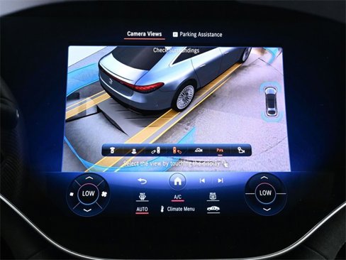 Used 2022 Mercedes-Benz EQS 580 4MATIC Sedan image 34