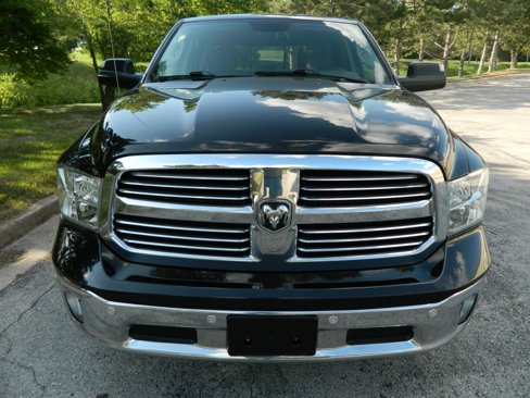 Used 2019 RAM 1500 Big Horn image 2