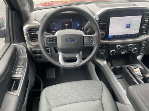 New 2025 Ford F150 XLT image 9
