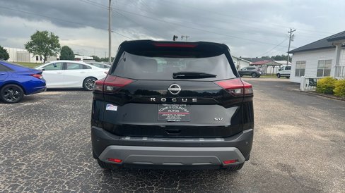 Used 2023 Nissan Rogue SV image 6