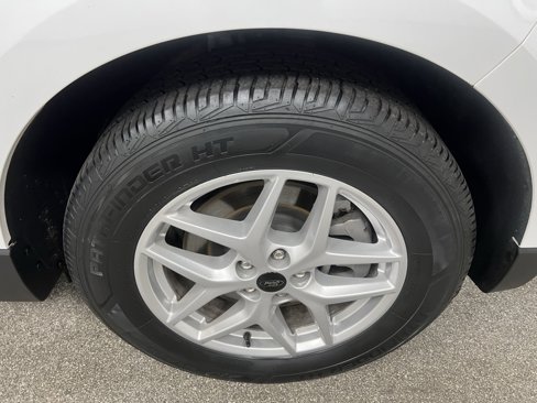Used 2024 Ford Edge SEL image 21