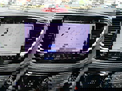 New 2026 Chrysler Pacifica Select image 36