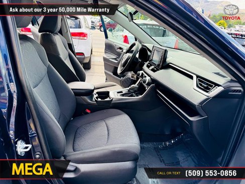 Used 2021 Toyota RAV4 XLE image 30