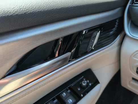 New 2025 Jeep Wagoneer Series II image 14
