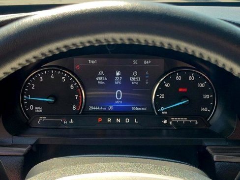 Used 2024 Ford Explorer Limited image 27