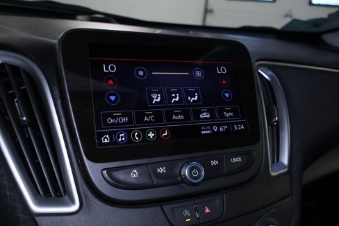 Used 2024 Chevrolet Malibu LT image 30