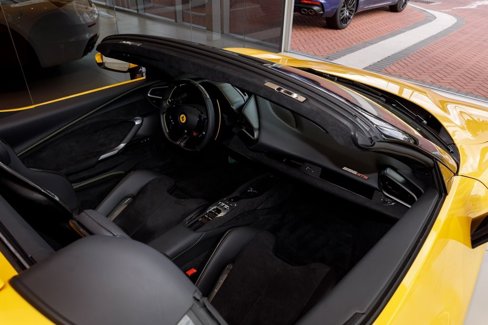 Used 2024 Ferrari 296 GTS image 36
