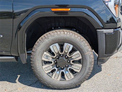 New 2026 GMC Sierra 2500 Denali w/ Denali Reserve Package image 13