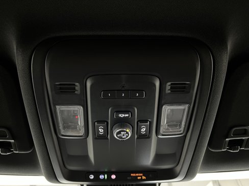 Used 2024 Chevrolet Tahoe Z71 image 49