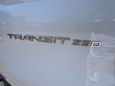 Used 2019 Ford Transit 250 130 Low Roof image 19