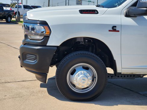 Used 2024 RAM 3500 Tradesman image 11