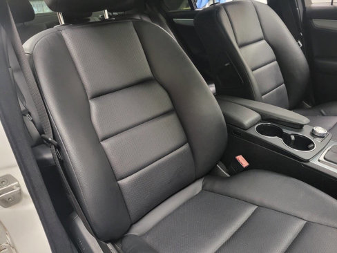 Used 2014 Mercedes-Benz C 250 Sedan image 30