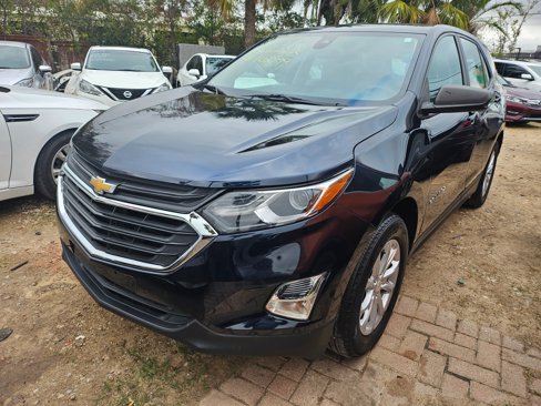 Used 2021 Chevrolet Equinox LS image 1