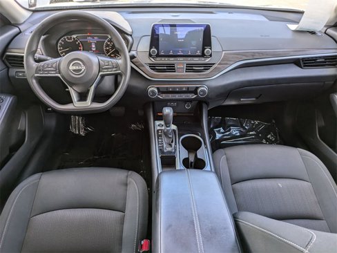 Used 2024 Nissan Altima 2.5 SV image 24