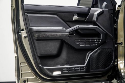 Used 2025 Toyota Tacoma Limited image 32
