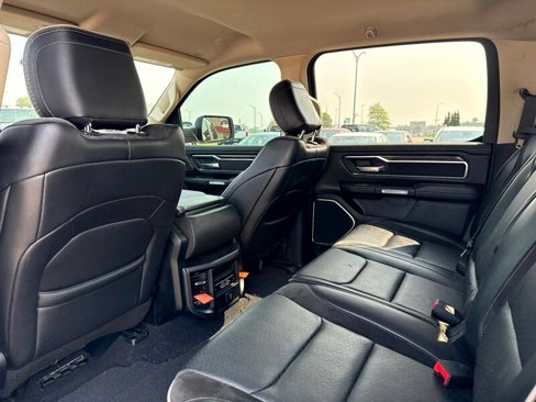 Used 2019 RAM 1500 Laramie image 33