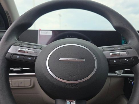 New 2025 Hyundai Tucson SEL image 11