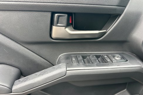 New 2025 Toyota Tacoma TRD Sport image 9