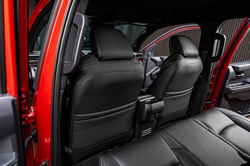 Used 2025 Toyota Tacoma SR5 image 33