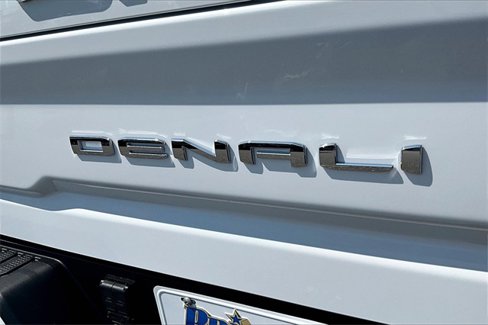 New 2026 GMC Sierra 2500 Denali image 9