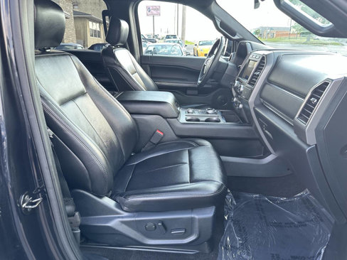 Used 2020 Ford Expedition XLT w/ Equipment Group 202A image 11