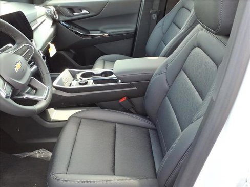 New 2026 Chevrolet Equinox LT w/ Convenience Package II image 6