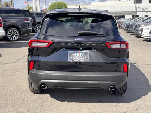 Used 2025 Ford Escape ST-Line w/ Tech Pack #1 image 8