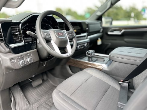 New 2026 GMC Sierra 1500 Elevation image 15