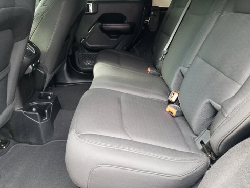 Used 2020 Jeep Wrangler Unlimited Sport S image 6