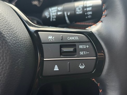Used 2025 Honda HR-V Sport image 24