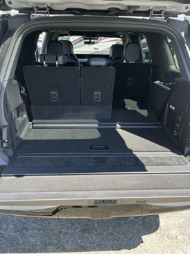 New 2025 Lincoln Navigator Reserve w/ Jet Appearance Package image 12