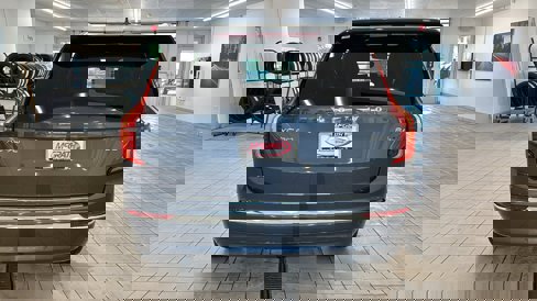 New 2026 Volvo XC90 B6 Plus w/ Protection Package Premier image 6