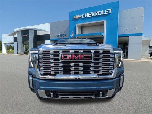 New 2026 GMC Sierra 2500 Denali w/ Denali Reserve Package image 10