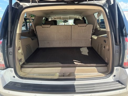 Used 2016 GMC Yukon XL SLT image 19