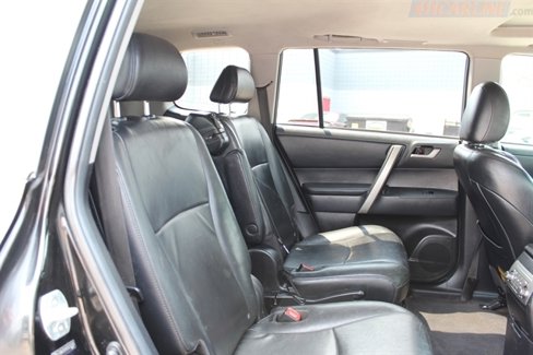 Used 2013 Toyota Highlander 4WD image 35