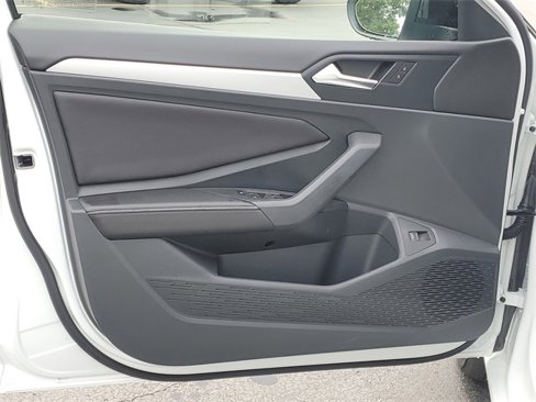 New 2025 Volkswagen Jetta Sport image 8