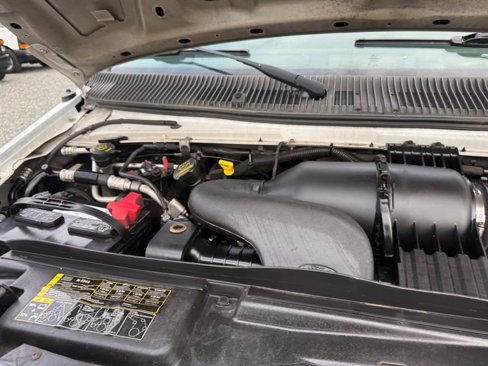 Used 2014 Ford E-350 and Econoline 350 Super Duty image 33