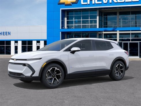 New 2026 Chevrolet Equinox EV LT image 2