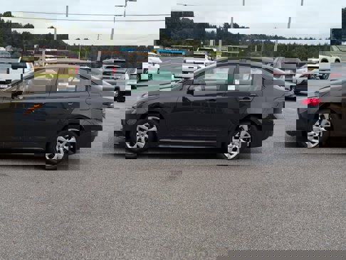 New 2026 Toyota Corolla LE image 2